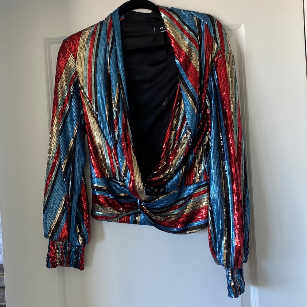 NWOT Vici Sequined Blouse sz Medium